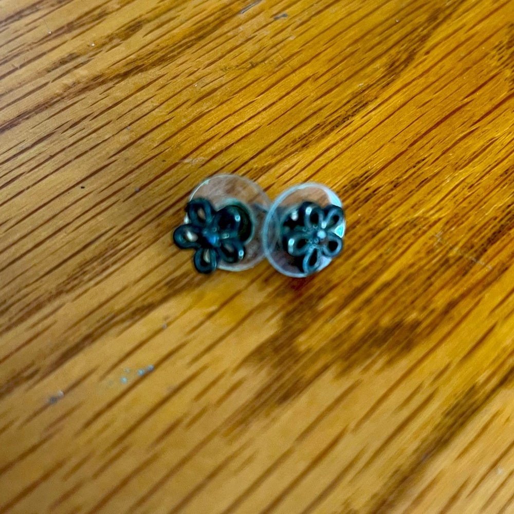 Bronze Color Flower Stud Earrings